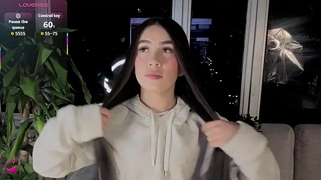 Snapshot of Ivanna_West chatting on September 30, 2025, 10:21 am Ivanna West online show from September 30, 2025, 10:21 am