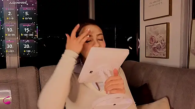 Snapshot of Ivanna_West chatting on November 14, 2025, 10:19 am Ivanna West online show from November 14, 2025, 10:19 am