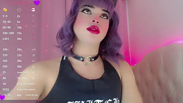 Snapshot of BabyNaomi2 chatting on February 21, 2025, 5:24 am BabyNaomi2 online show from February 21, 2025, 5:24 am