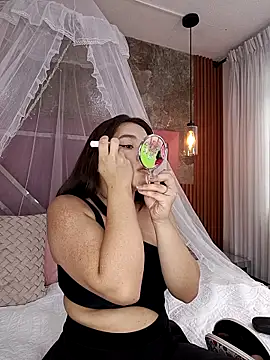 Snapshot of EmmaSulivan chatting on March 3, 2025, 5:52 pm EmmaSulivan online show from March 3, 2025, 5:52 pm