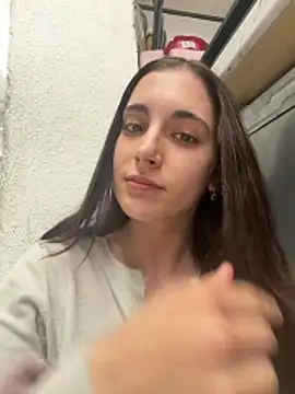 sexymelli18 online show from June 2, 2026, 2:06 pm