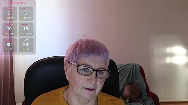 Snapshot of Sandra_Snowflake chatting on February 2, 2026, 11:31 am Sandra Snowflake online show from February 2, 2026, 11:31 am