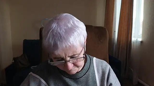 Sandra Snowflake online show from April 24, 2026, 11:12 am