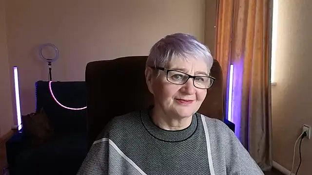 Sandra Snowflake online show from April 8, 2026, 12:17 pm