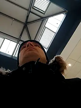 Eusuntnoulgigolo online show from February 1, 2026, 11:30 am