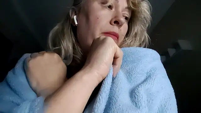 Snapshot of Mary888x chatting on September 25, 2025, 7:53 pm Mary888x online show from September 25, 2025, 7:53 pm