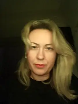 Snapshot of Mary888x chatting on February 15, 2025, 7:06 pm Mary888x online show from February 15, 2025, 7:06 pm