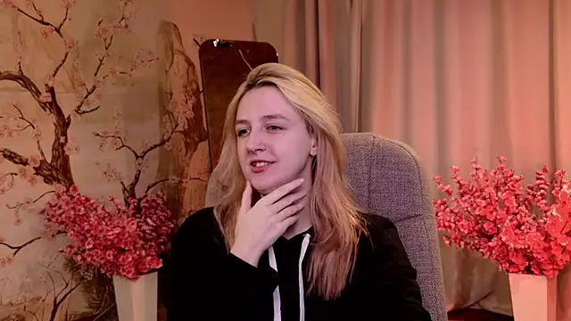 Snapshot of aishiro chatting on November 24, 2025, 6:02 am aishiro online show from November 24, 2025, 6:02 am