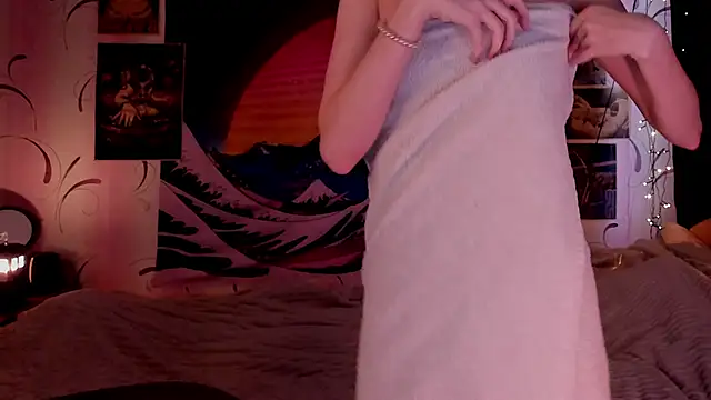 aishiro online show from February 20, 2026, 5:15 am