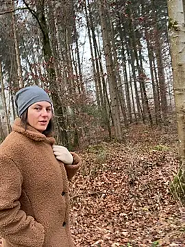 AvaFlowers6 online show from November 23, 2025, 12:15 pm