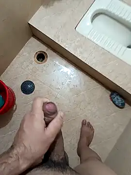 Snapshot of robis12314 chatting on October 30, 2025, 3:16 am robis12314 online show from October 30, 2025, 3:16 am