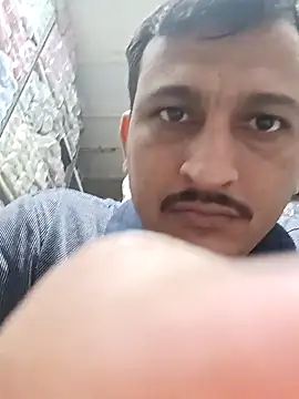 Snapshot of robis12314 chatting on February 16, 2025, 6:10 pm robis12314 online show from February 16, 2025, 6:10 pm