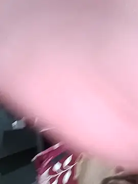 Snapshot of robis12314 chatting on February 27, 2025, 3:37 pm robis12314 online show from February 27, 2025, 3:37 pm