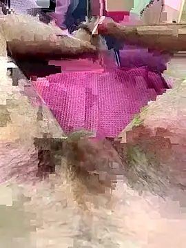 Snapshot of gabar8 chatting on April 3, 2026, 4:24 pm gabar8 online show from April 3, 2026, 4:24 pm