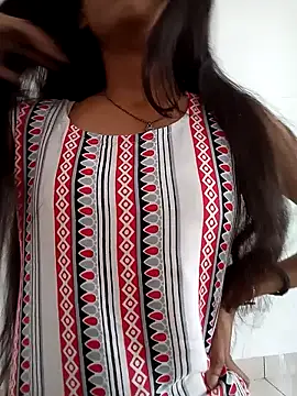 yourslady  online show from October 3, 2025, 7:54 am