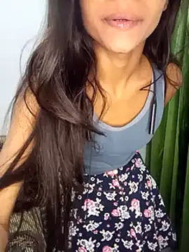 yourslady  online show from March 5, 2025, 12:44 pm