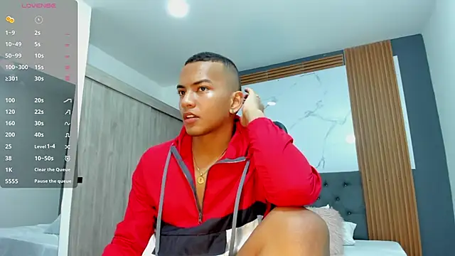 Snapshot of Rafa2004Cruz chatting on March 13, 2025, 11:51 am Rafa2004Cruz online show from March 13, 2025, 11:51 am