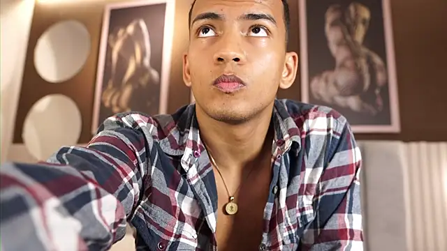 Rafa2004Cruz online show from March 29, 2026, 7:48 pm