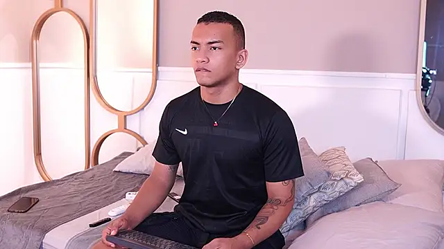 Rafa2004Cruz online show from February 7, 2026, 12:02 pm