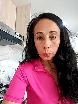 Snapshot of Coeur_de_luxure chatting on September 14, 2025, 8:53 pm Coeur de luxure online show from September 14, 2025, 8:53 pm