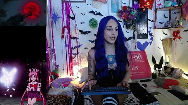 Snapshot of purplekattlyn chatting on May 12, 2026, 6:47 pm purplekattlyn online show from May 12, 2026, 6:47 pm