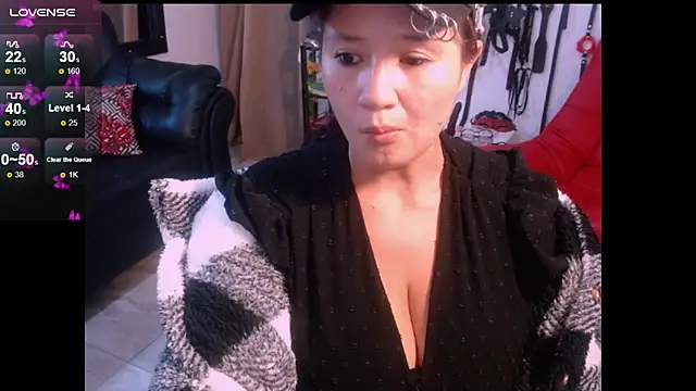 Snapshot of emily1_rosse chatting on November 16, 2025, 11:08 pm emily1 rosse online show from November 16, 2025, 11:08 pm