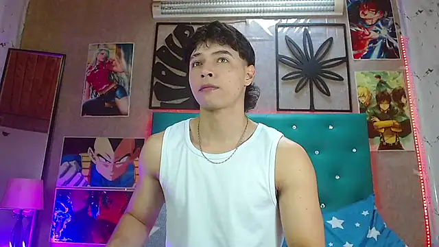 Snapshot of LiamAndrewzz chatting on November 19, 2025, 4:51 pm LiamAndrewzz online show from November 19, 2025, 4:51 pm