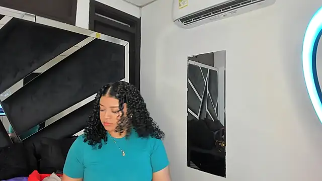 Rubyxht online show from December 17, 2025, 12:32 pm