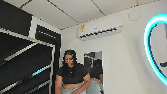 Rubyxht online show from March 21, 2026, 12:53 pm