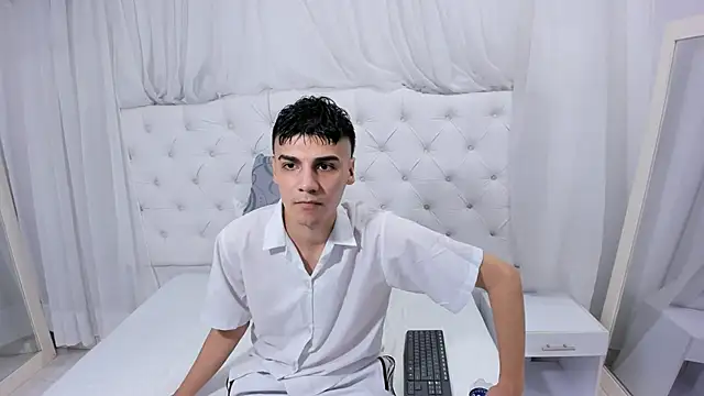 frank jhonsson online show from January 16, 2026, 5:17 pm