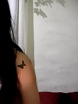 ElaRuil69 online show from March 21, 2026, 3:19 am