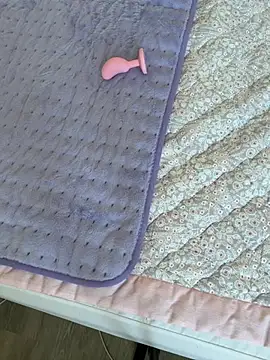 skybeatrice7 online show from February 18, 2025, 1:55 pm