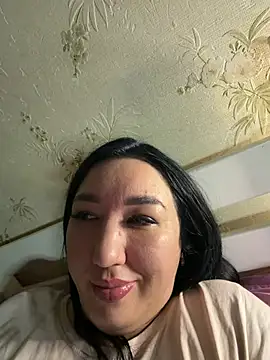 Naughtbaby 2025 online show from April 8, 2026, 1:18 am