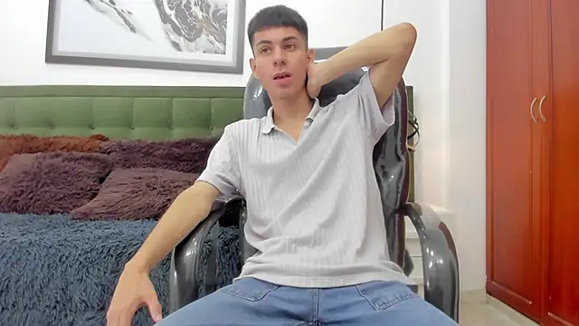 Johann sex online show from February 19, 2026, 1:41 pm