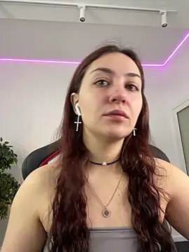 Snapshot of AshleySkott_ chatting on September 29, 2025, 8:32 am AshleySkott online show from September 29, 2025, 8:32 am