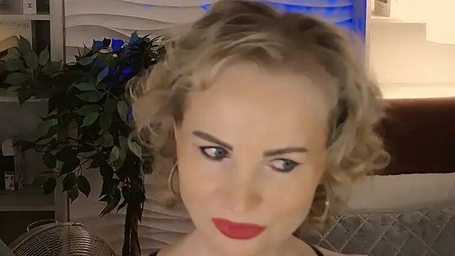 Sandra Kind online show from March 20, 2026, 5:30 am