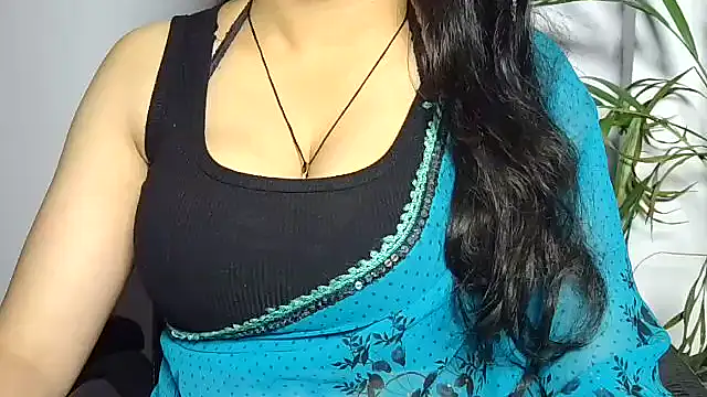 its siya online show from November 16, 2025, 8:24 pm