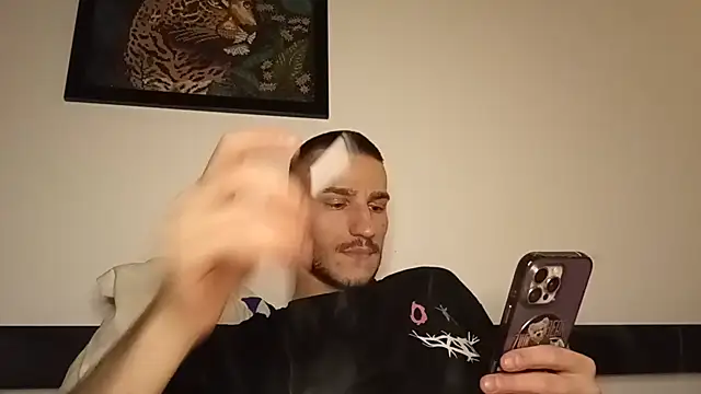 yoyoboy988 online show from June 16, 2026, 8:31 pm