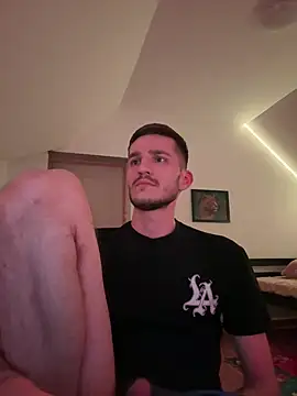 Snapshot of yoyoboy988 chatting on March 21, 2025, 10:17 pm yoyoboy988 online show from March 21, 2025, 10:17 pm