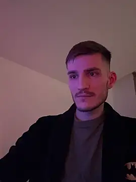 Snapshot of yoyoboy988 chatting on March 13, 2025, 9:37 pm yoyoboy988 online show from March 13, 2025, 9:37 pm