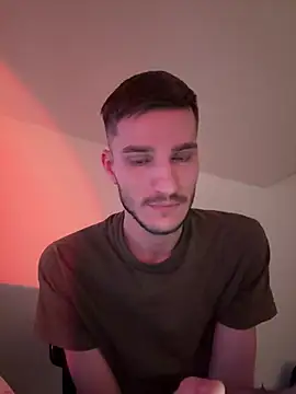 Snapshot of yoyoboy988 chatting on March 17, 2025, 3:07 pm yoyoboy988 online show from March 17, 2025, 3:07 pm