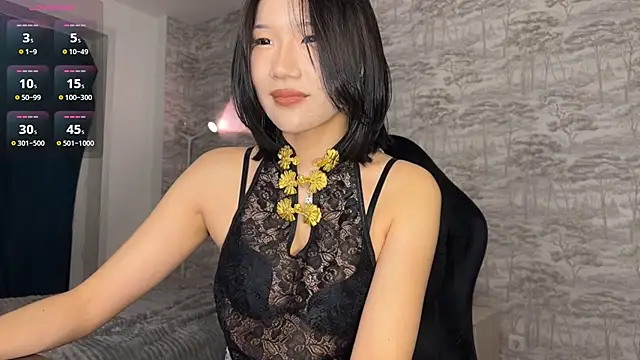 Snapshot of Asian_Vi chatting on May 13, 2026, 6:37 pm Asian Vi online show from May 13, 2026, 6:37 pm