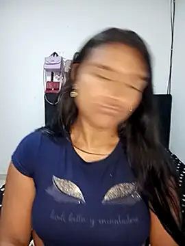 Snapshot of victoria_roussee chatting on February 25, 2025, 12:27 pm victoria roussee online show from February 25, 2025, 12:27 pm