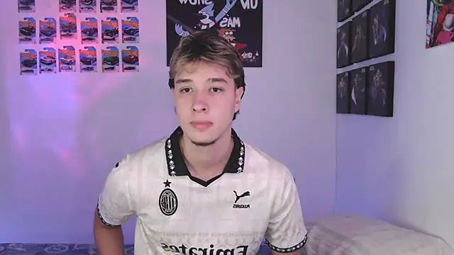 Snapshot of jack_walker190 chatting on December 2, 2025, 8:32 pm jack walker190 online show from December 2, 2025, 8:32 pm