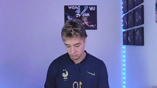 Snapshot of jack_walker190 chatting on October 4, 2025, 7:04 pm jack walker190 online show from October 4, 2025, 7:04 pm