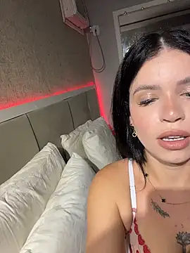 Snapshot of segb chatting on December 15, 2025, 5:30 pm segb online show from December 15, 2025, 5:30 pm