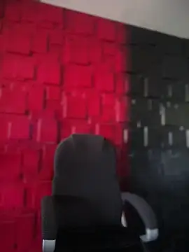 Snapshot of Emily-teen chatting on October 9, 2025, 1:22 pm Emily-teen online show from October 9, 2025, 1:22 pm