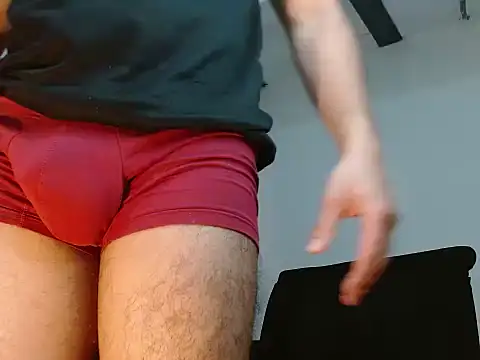 Snapshot of AngelHil chatting on October 8, 2025, 2:24 am AngelHil online show from October 8, 2025, 2:24 am