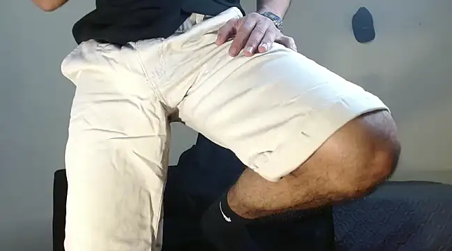 Snapshot of AngelHil chatting on March 19, 2025, 4:03 am AngelHil online show from March 19, 2025, 4:03 am