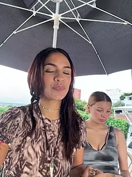 Snapshot of Alice_surprise chatting on November 12, 2025, 10:13 pm Alice surprise online show from November 12, 2025, 10:13 pm